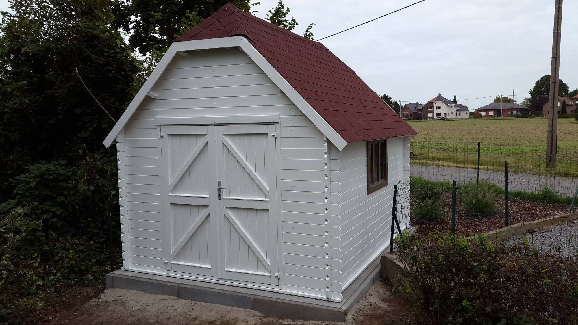 Tuinhuisje na de werken